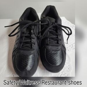 EUC SafeTStep SAFETY SHOES 8W BLACK COMFORT WALKING Waitress
